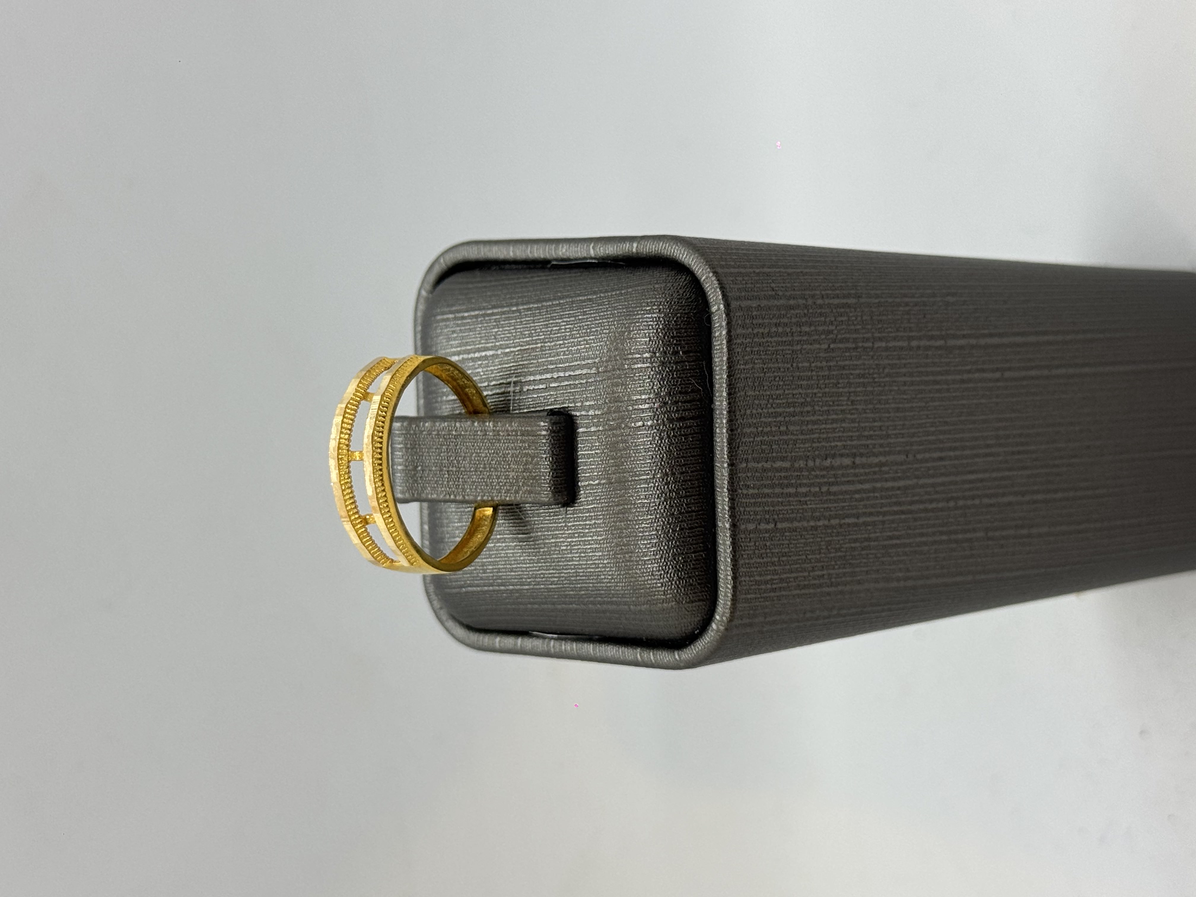 1.93 Gram 14 Ayar Yüzük
